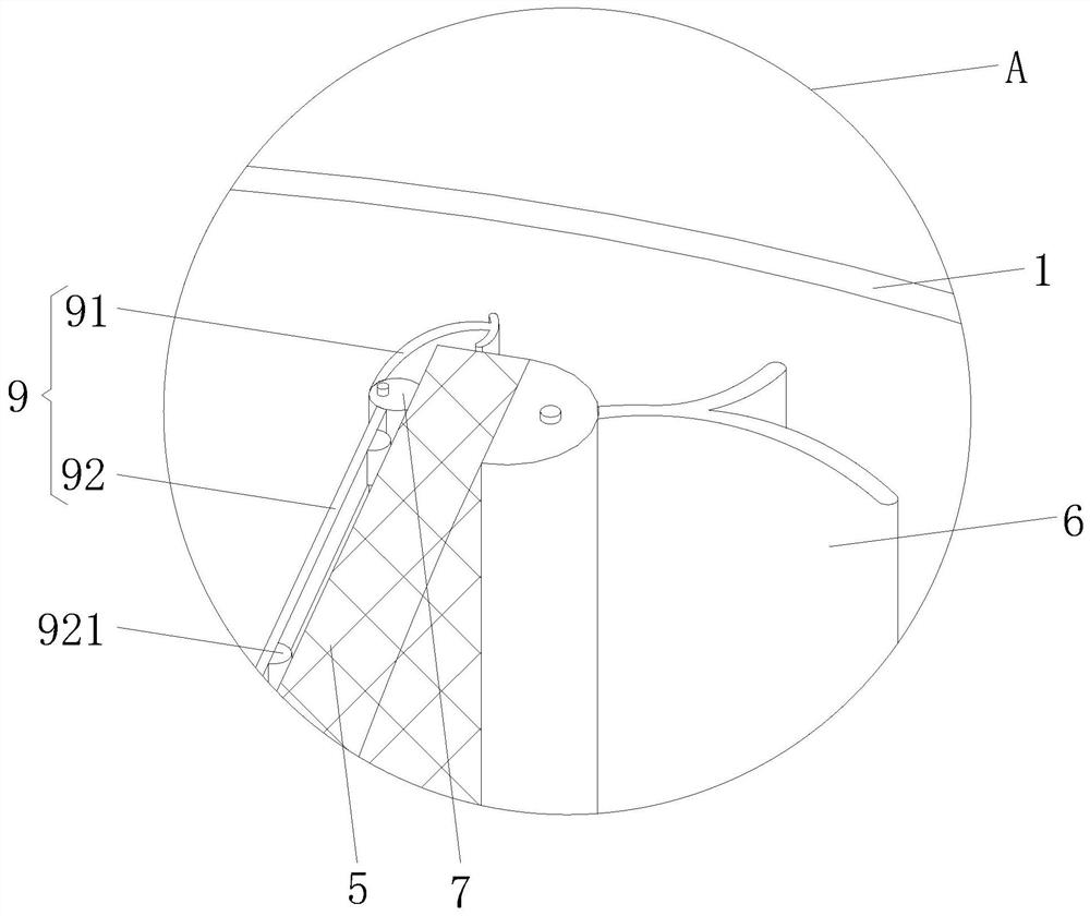 Filtering device for ocean sewage treatment