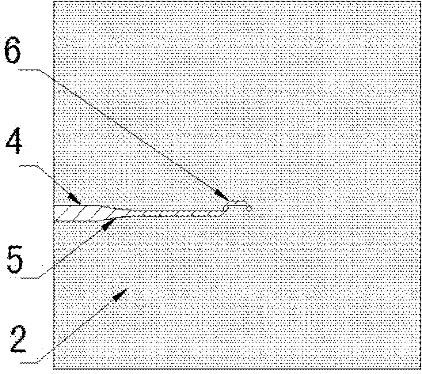 Micro-strip scoop-type feed slit surface wave excitation antenna