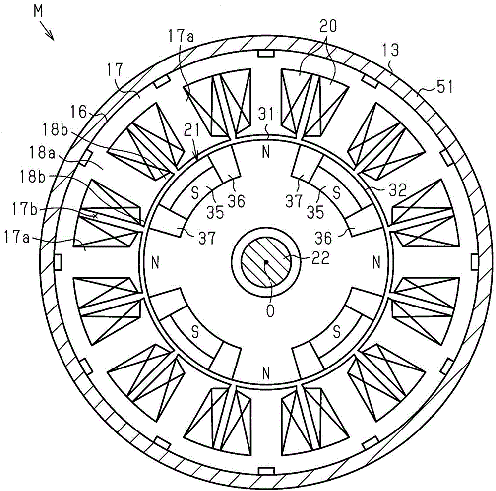 Motor, rotor and method for manufacturing rotor