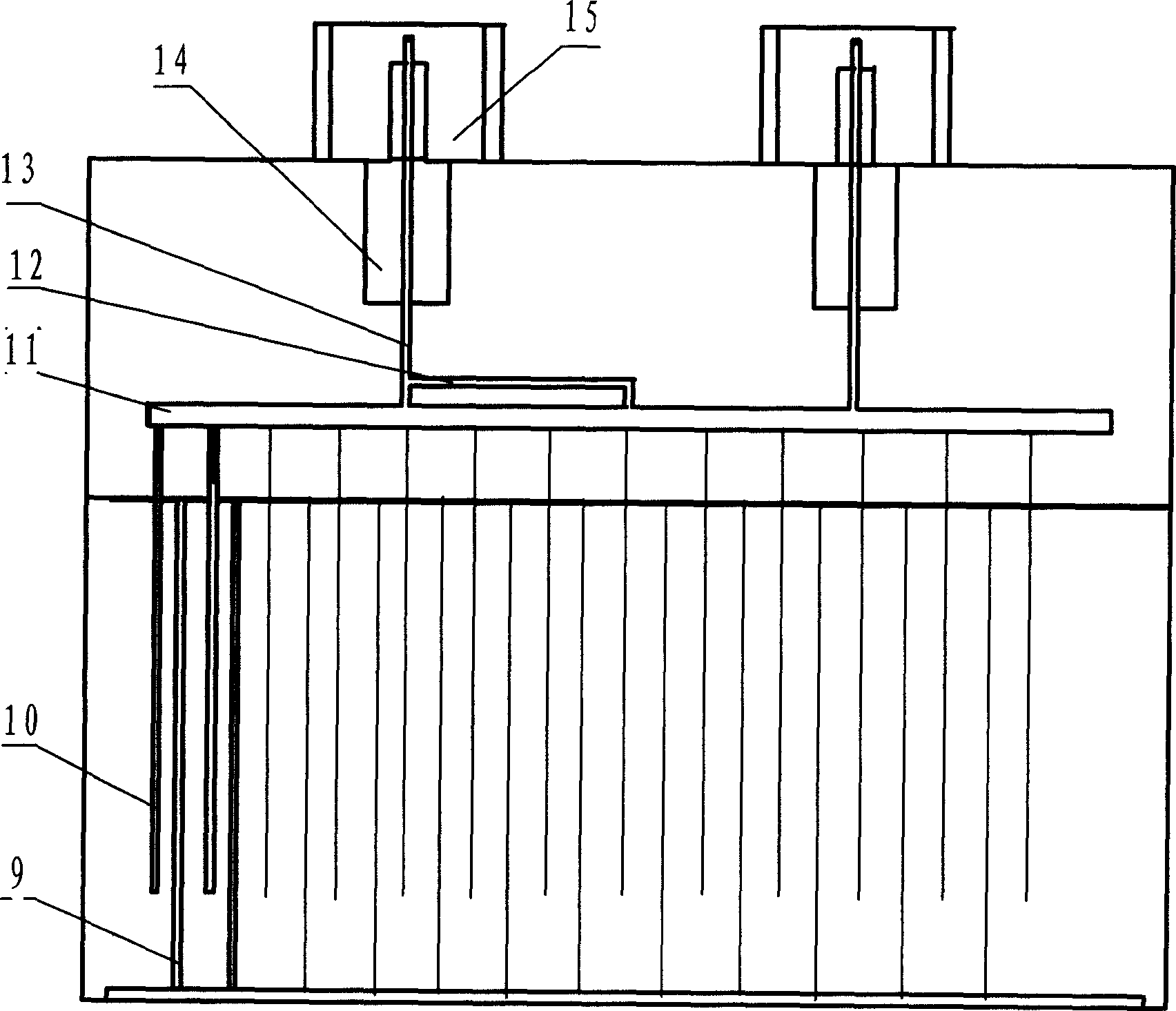 Exbaust gas purification method and device by pulse corona dicharging method