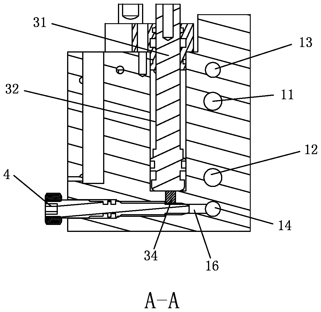 Compact wall type hydraulic cylinder mechanism for shoemaking sole pressing machine