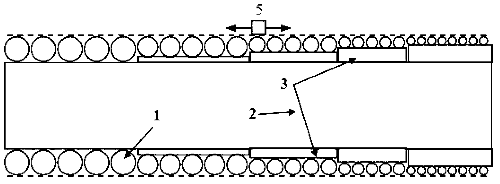 Carbon brush contact-type self-coupling-type AC (alternating current) voltage regulator based on segmented variable cross-section windings