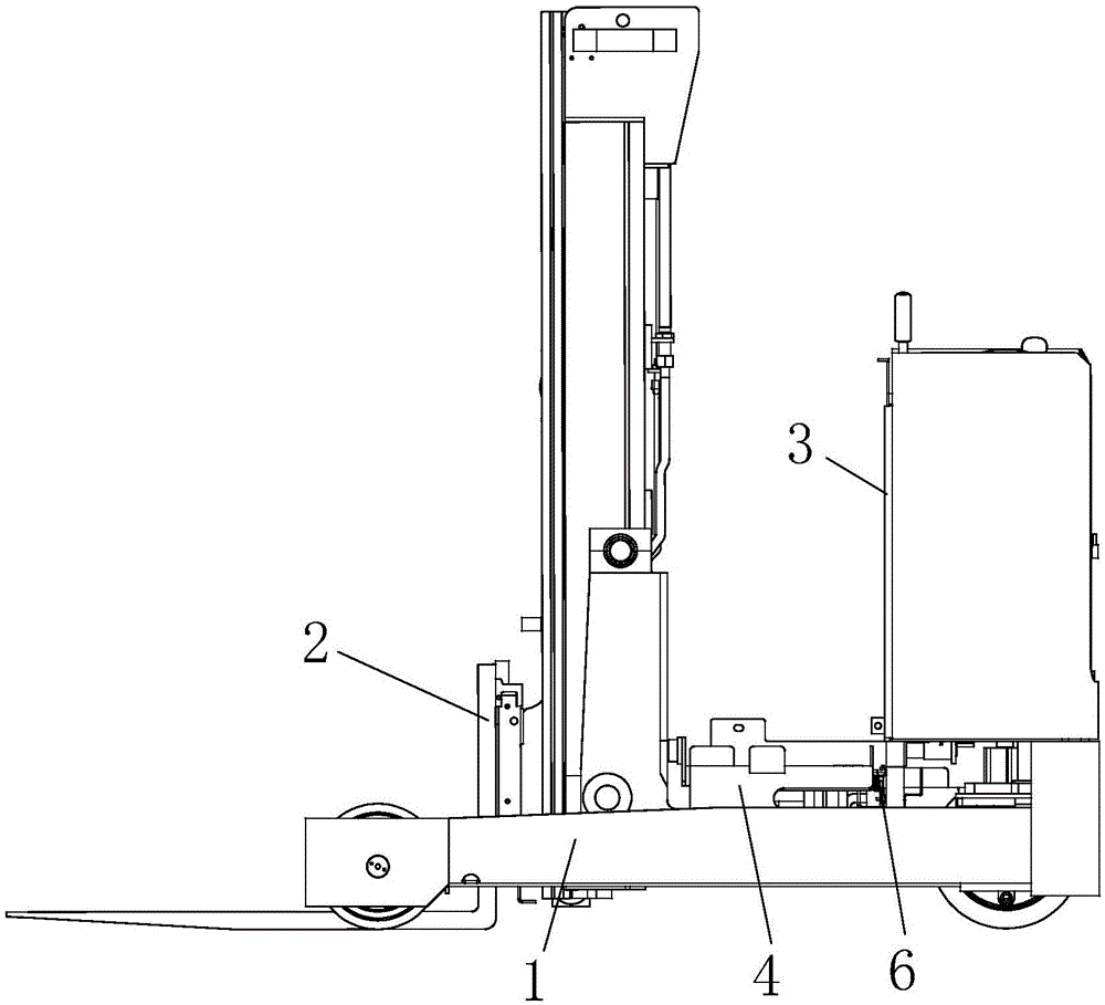 Forward-moving type forklift storage battery unhooking device