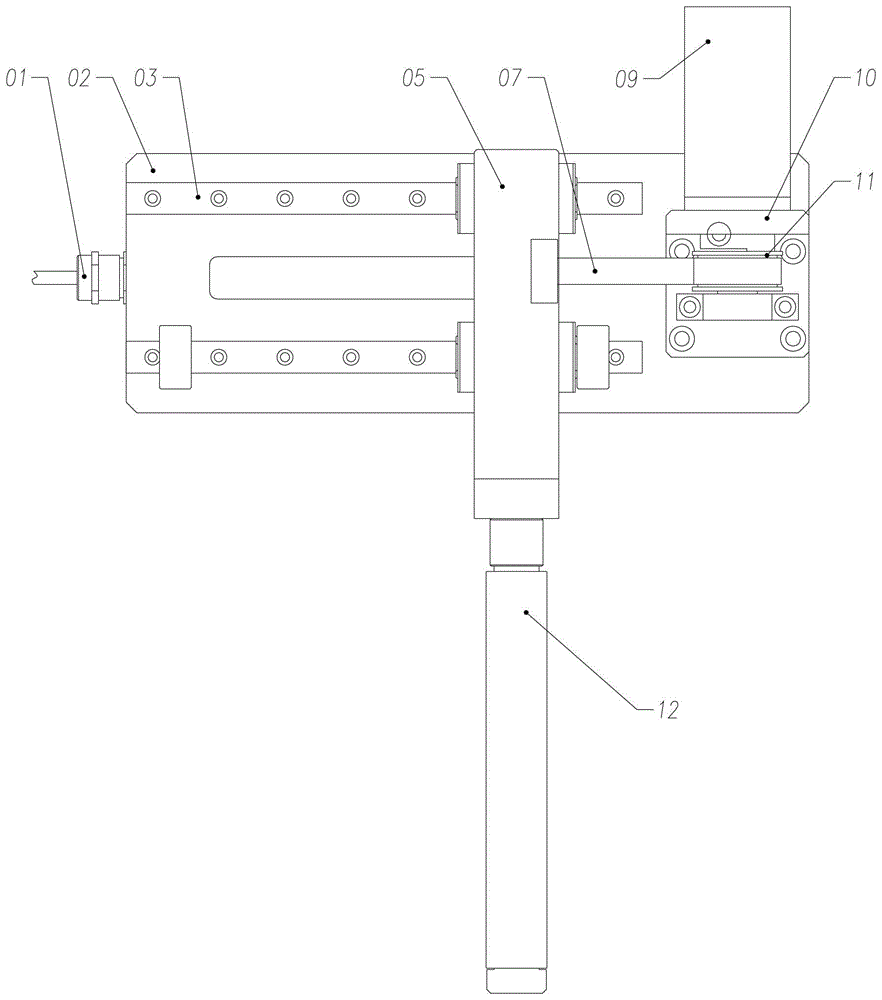 Motor-pulled tape tension control mechanism