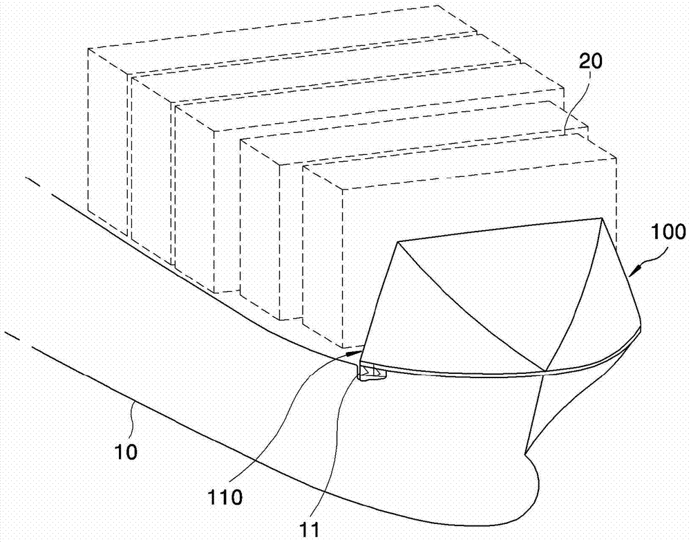 Ship drag reducing device, manufacturing unit and manufacturing method for manufacturing the drag reducing device