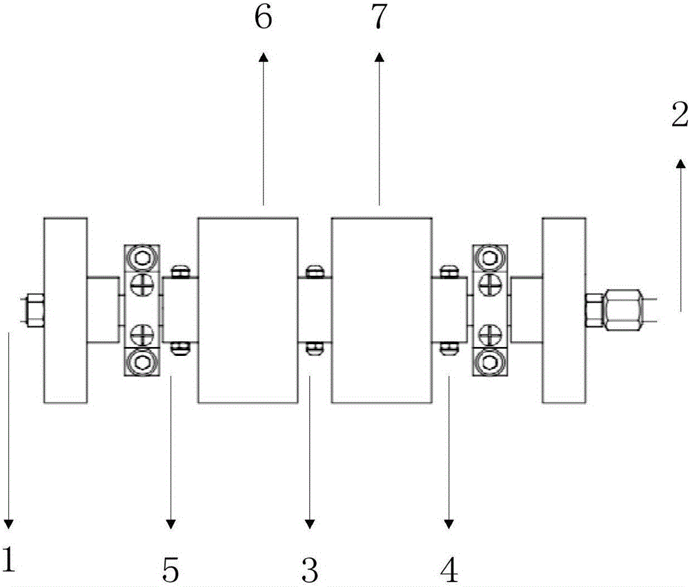 Wine decocting method adopted during manual brewing of yellow rice wine and wine decocting device for implementing wine decocting method