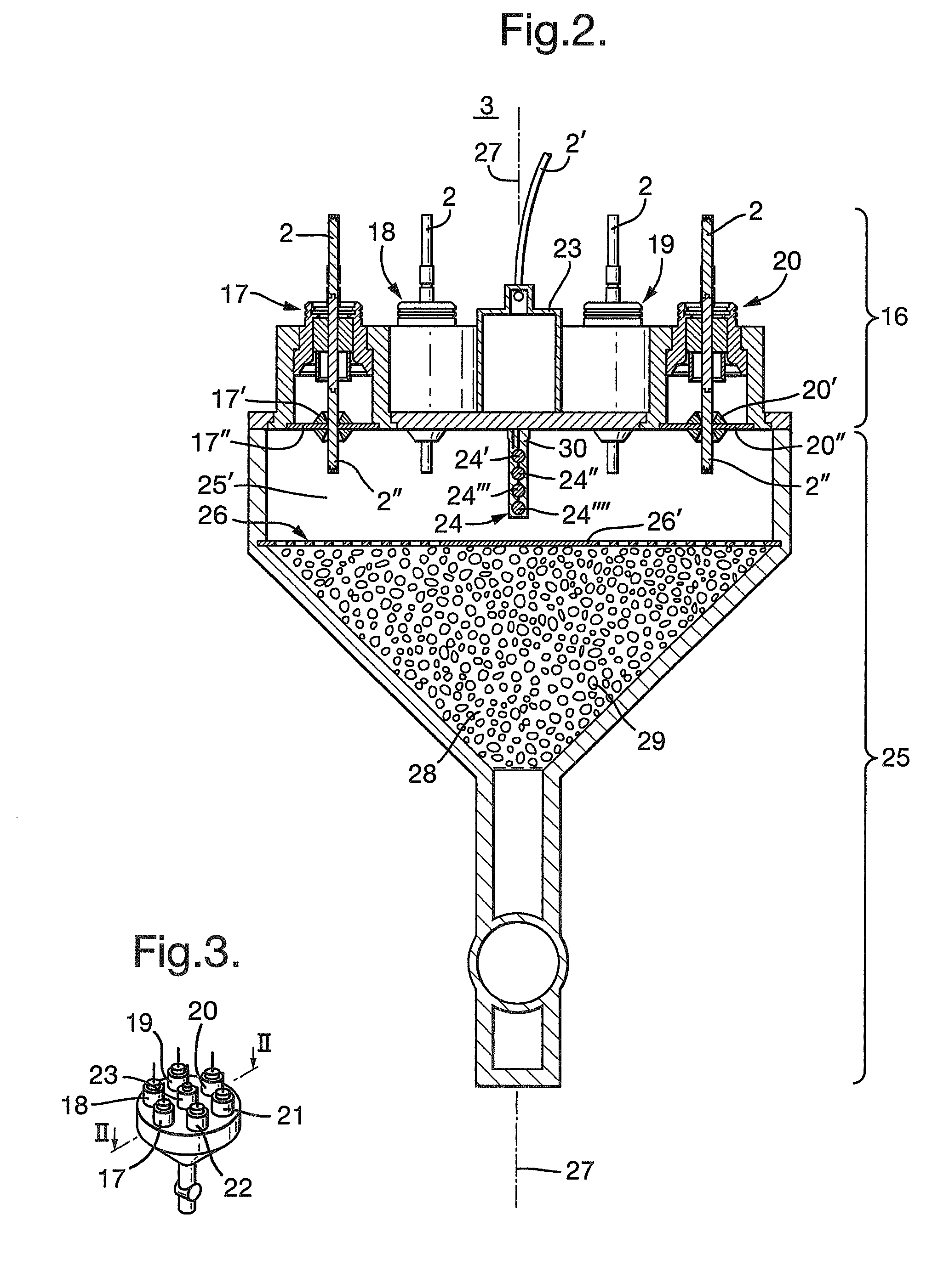 High pressure, high voltage penetrator assembly for subsea use