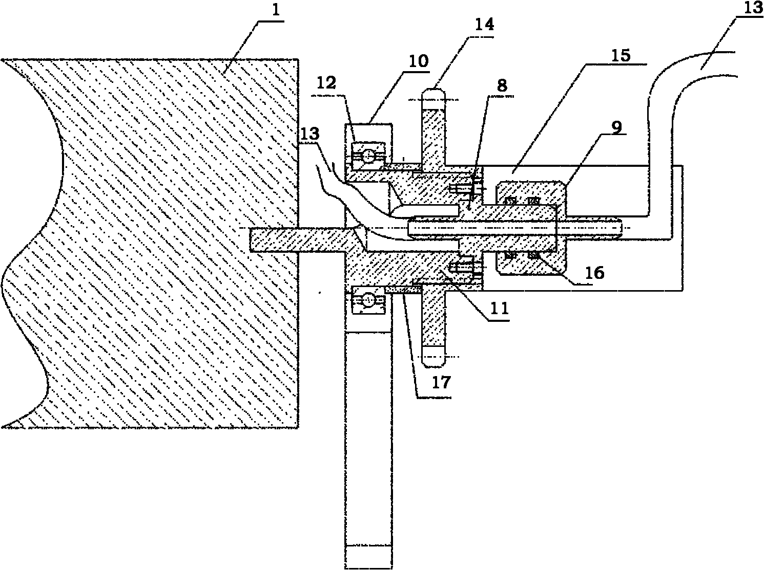 Device for culturing in vitro cells through single axis rotating and online shearing