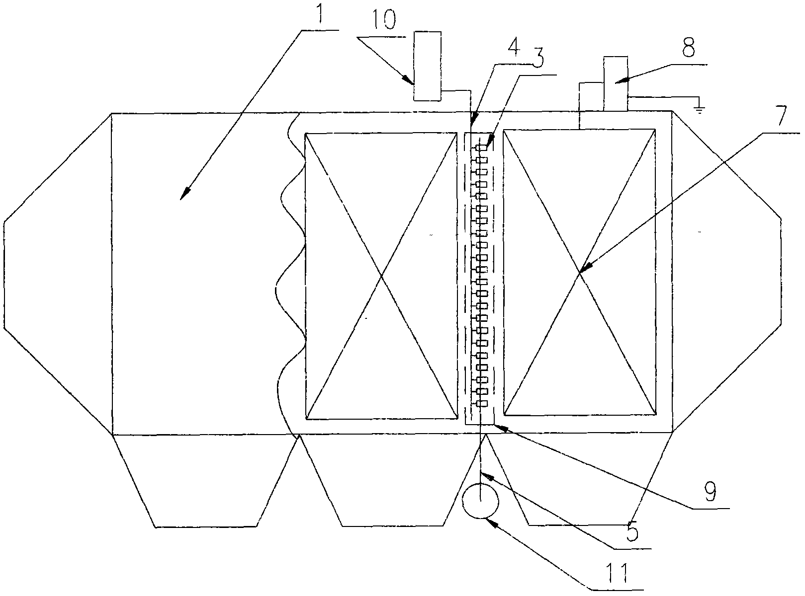 Method for capturing PM2.5 fine particles through water mist charged coagulation for electric precipitation