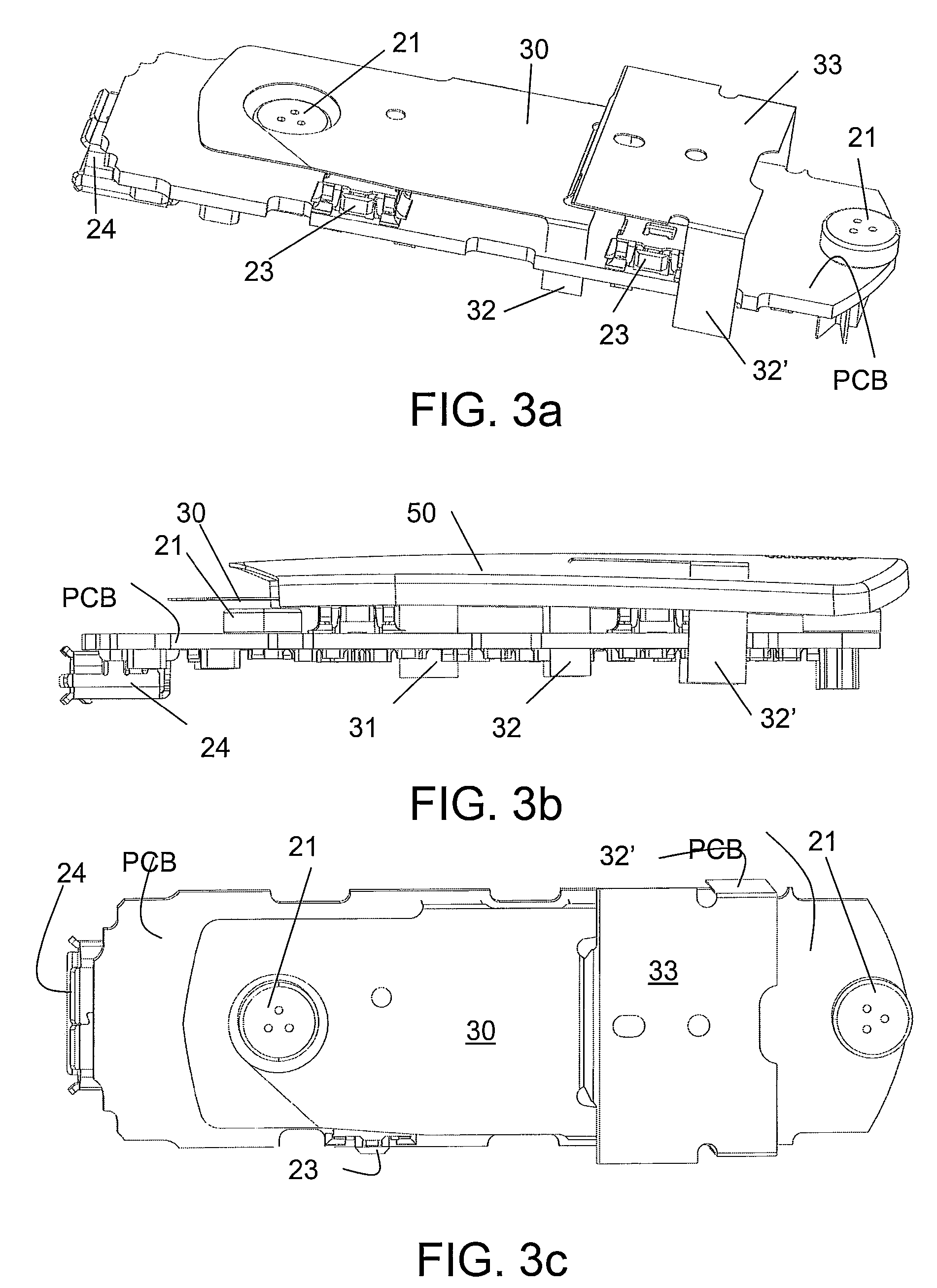 Portable communication device comprising an antenna