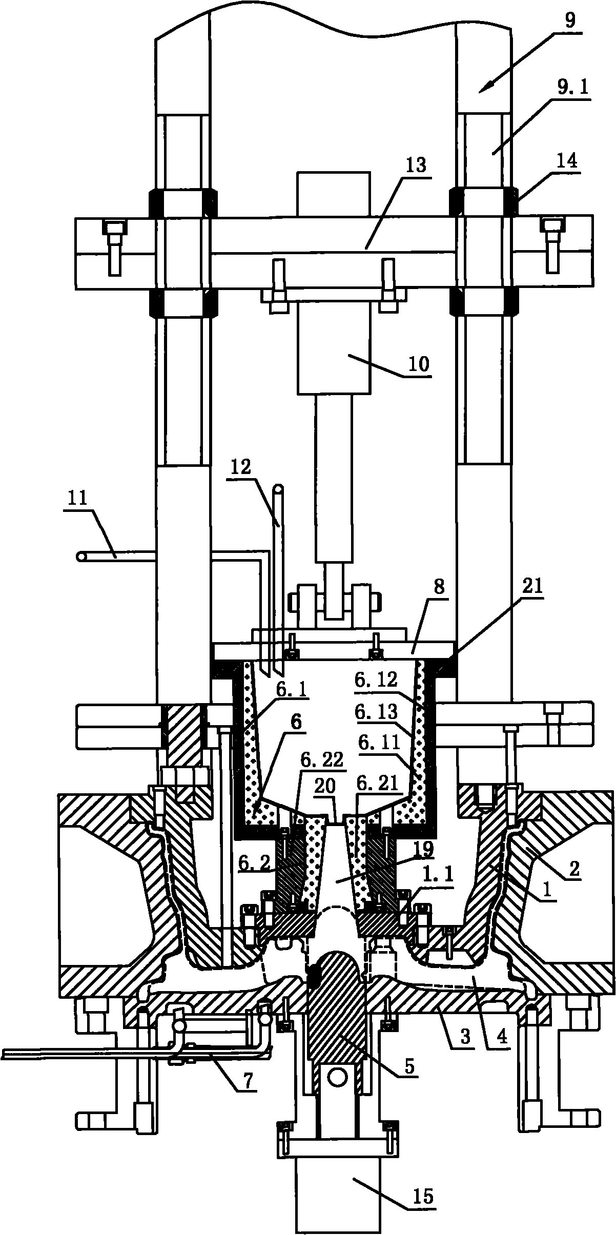 Aluminum alloy wheel gravity casting die and casting method thereof