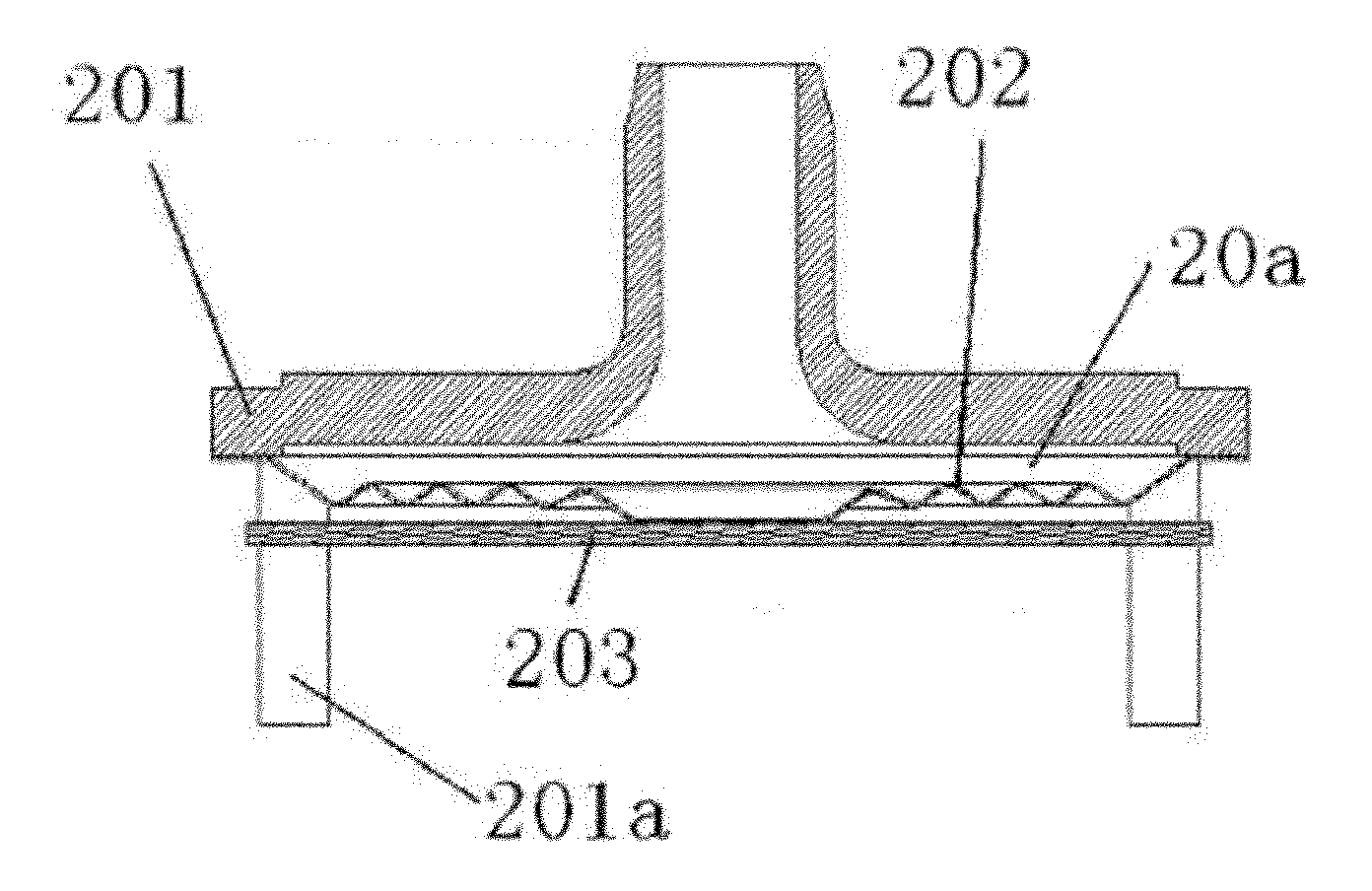 Movable electrode of variable capacitor, pressure sensor and blood pressure measuring equipment