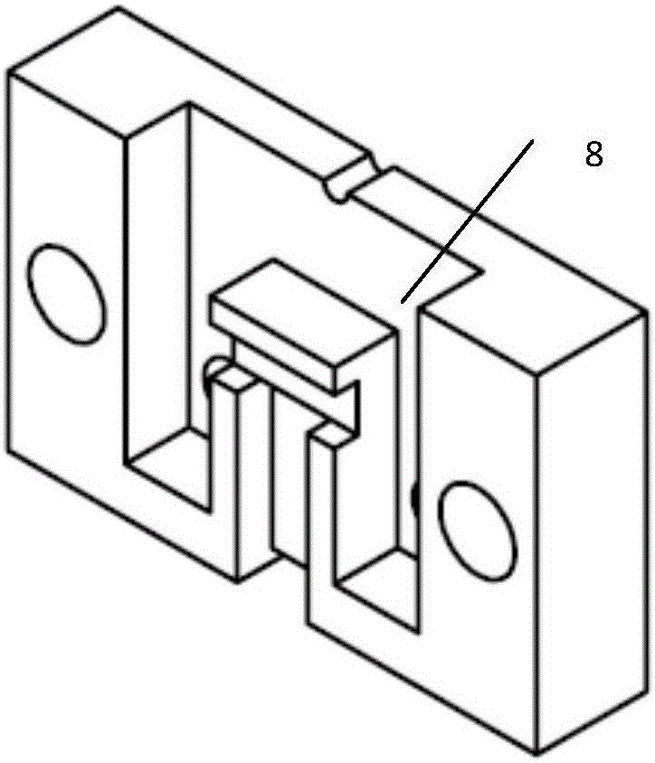 Double-M-shaped electric heating device for multicore fiber fusion