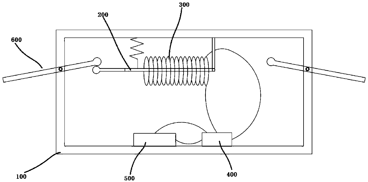 Passive transmission power generation communication device and passive intelligent brake shoe with same