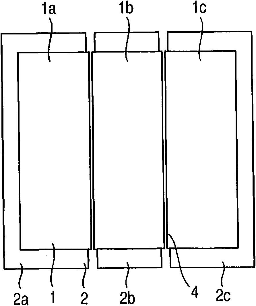 Sputtering apparatus and thin film formation method