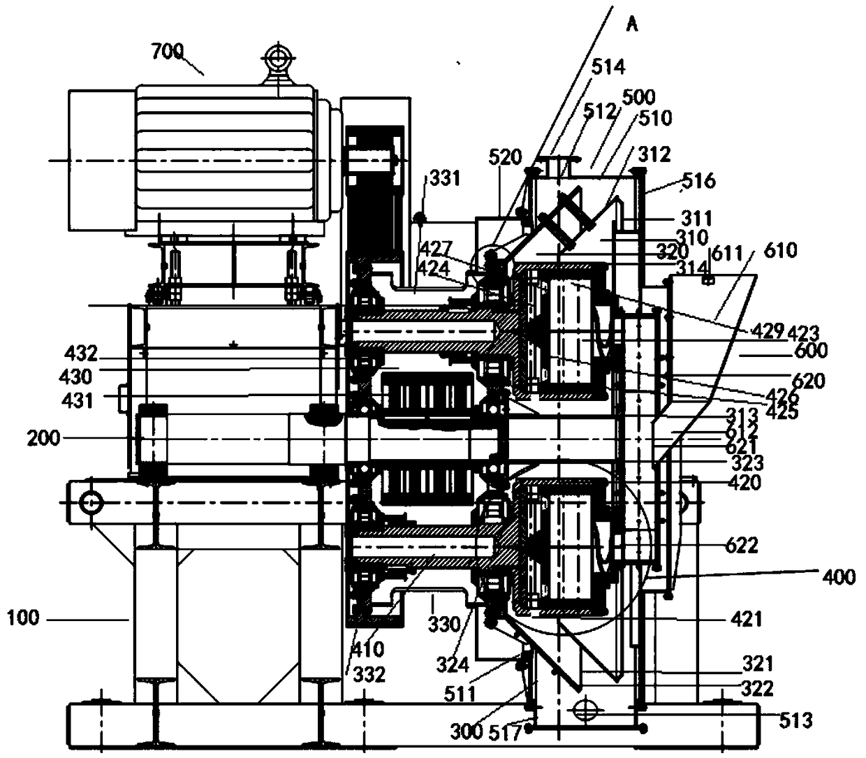 Discharging device for planetary ball grinding mill and discharging control method