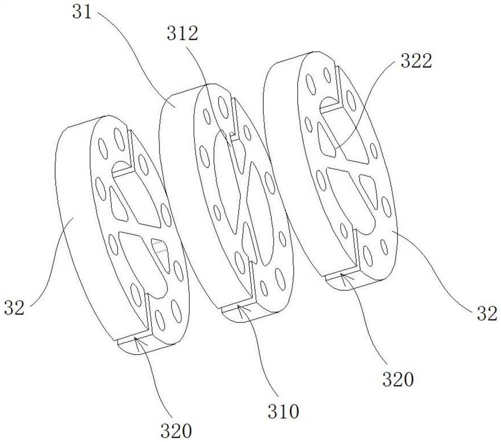 Flexible hinge assembly for micro rotation of workpiece table