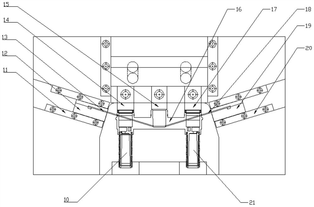 Faucet body and manufacturing mold thereof