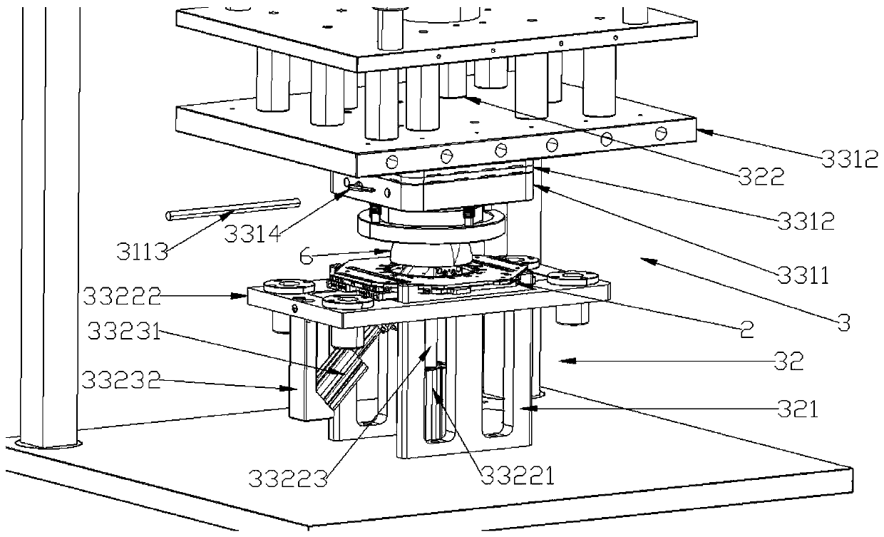 Mesh fitting device and method used for hemispherical product