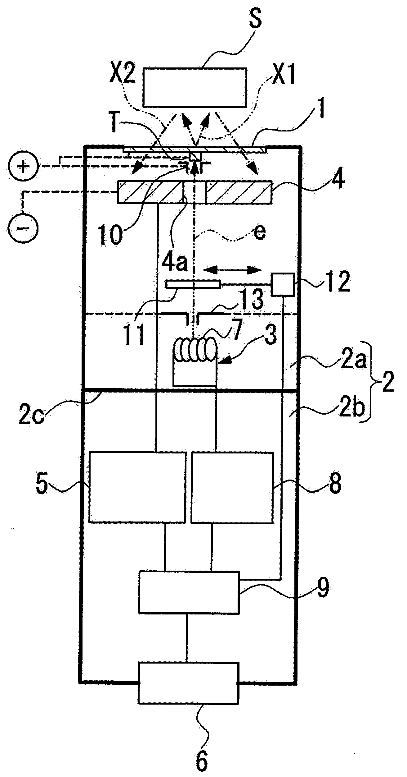 X-ray tube and x-ray analyzing apparatus