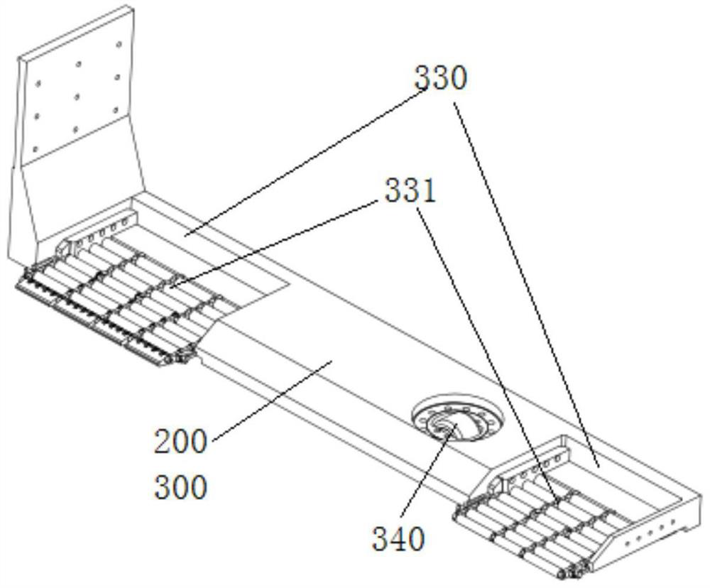 Two-prong parking robot capable of forklifting from outside of side face and parking method