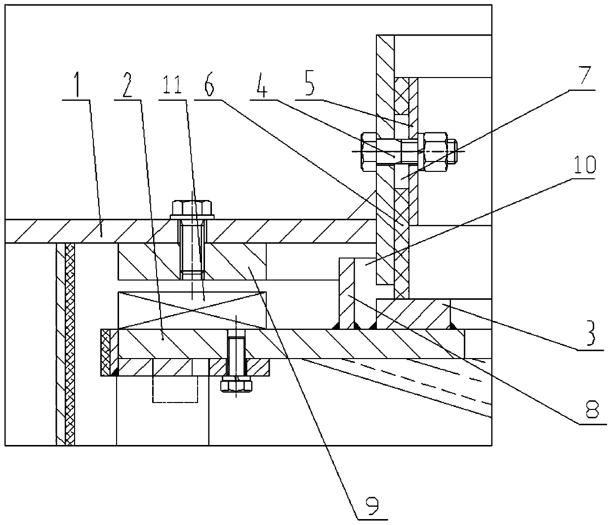 Vertical mill powder concentrator labyrinth sealing structure