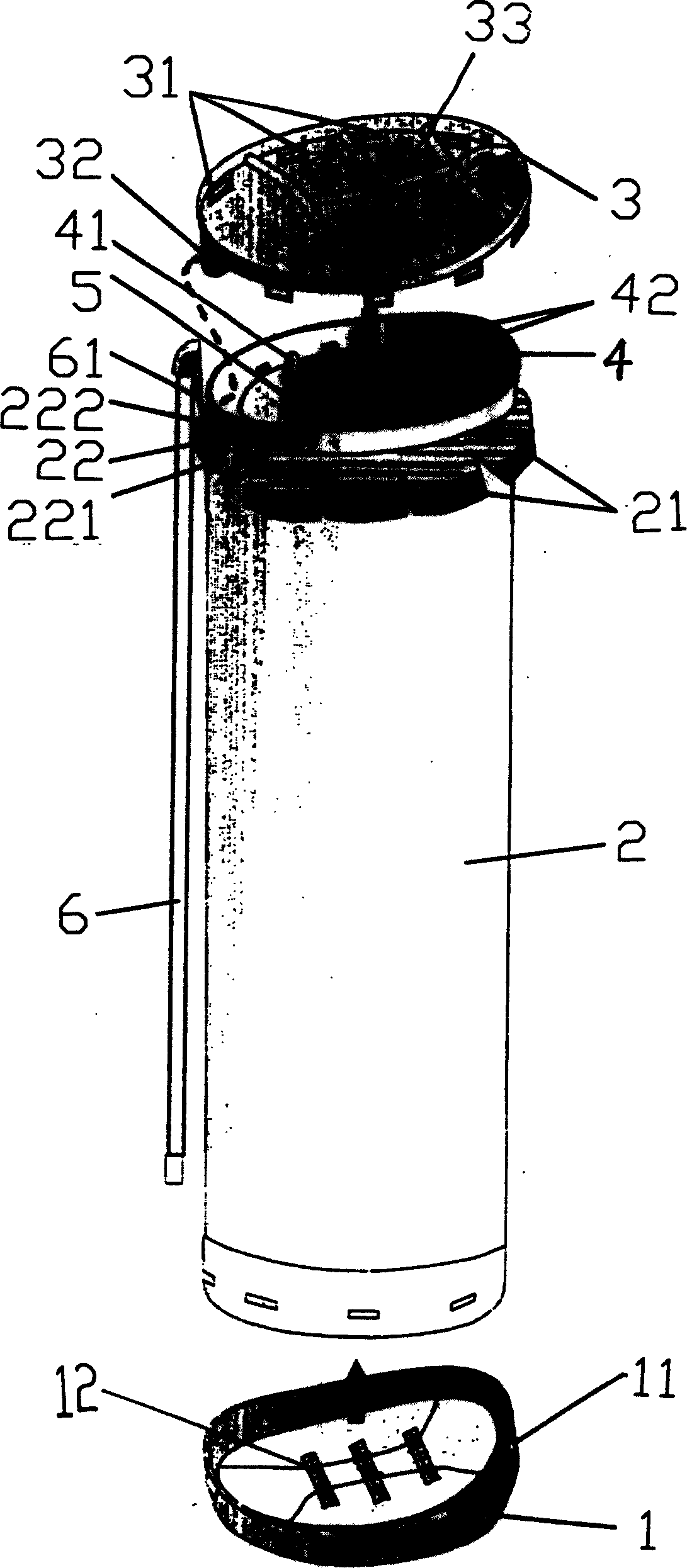 Easily assembled golf bag and assembling method thereof