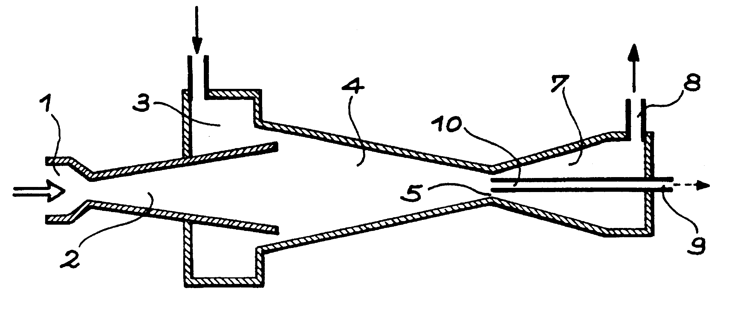 High pressure steam water injector comprising an axial drain