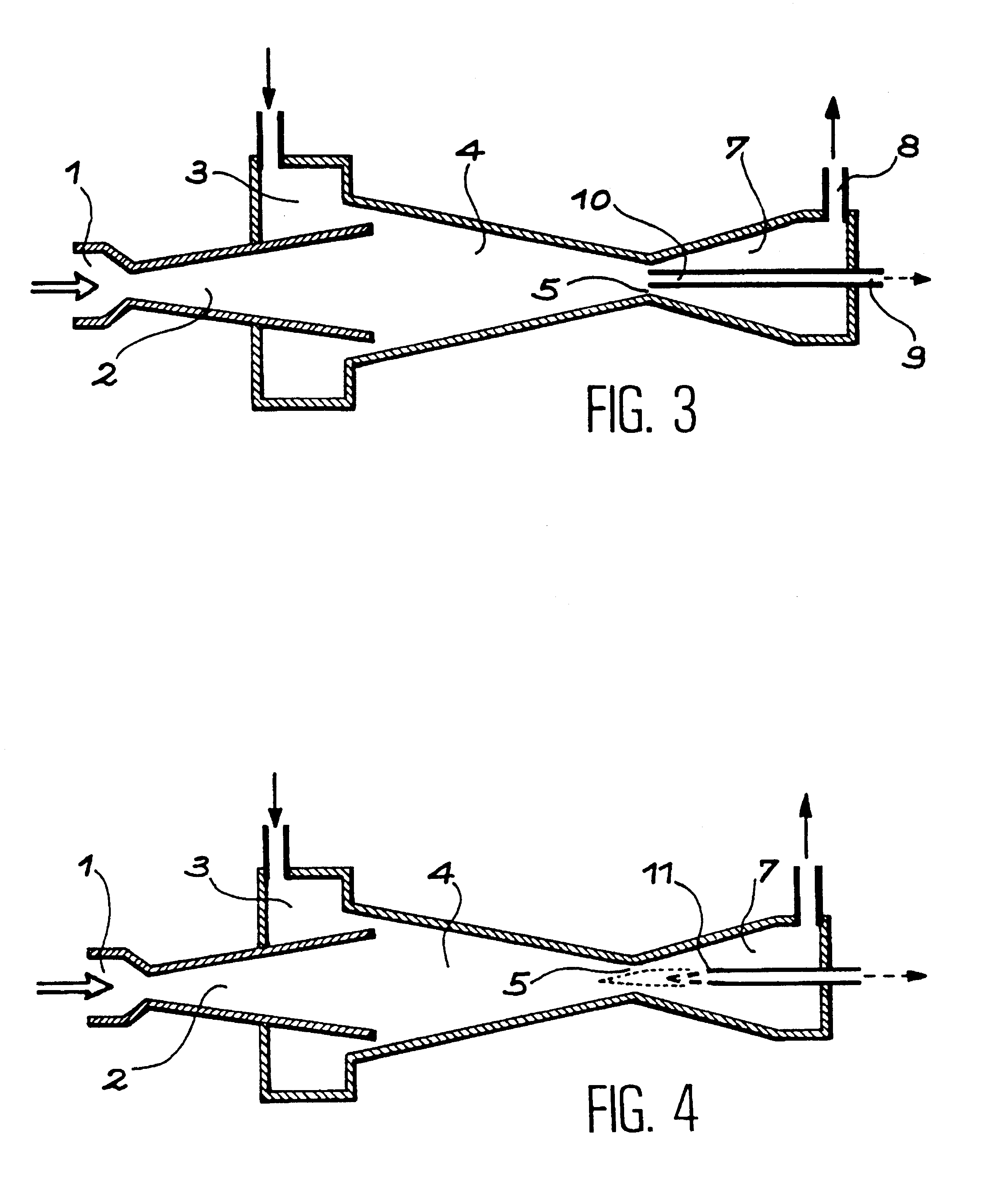 High pressure steam water injector comprising an axial drain