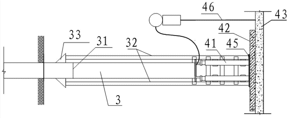 Intermediate-jacking-station-free jacking construction device of ultra-long pipe roof and method thereof