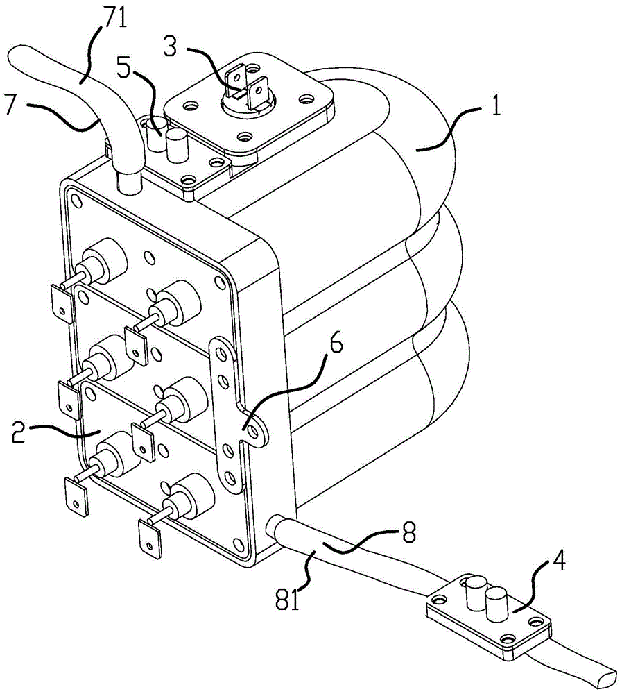 A temperature-regulating water tank for an intelligent toilet and its control method