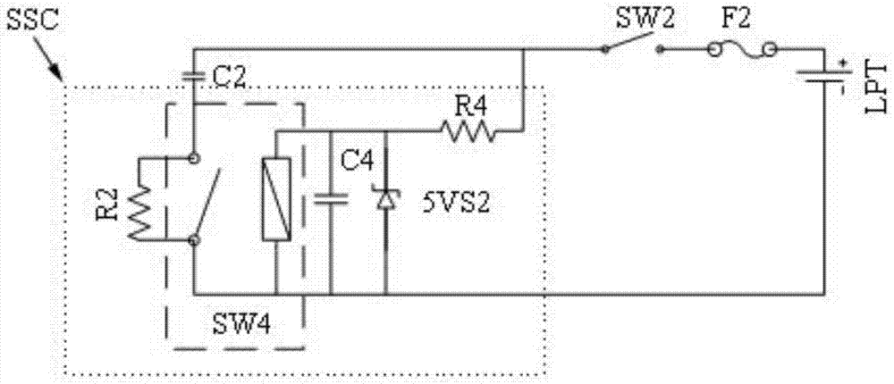 Vehicle-mounted DC converter input and output protection circuit, protection method and electric vehicle