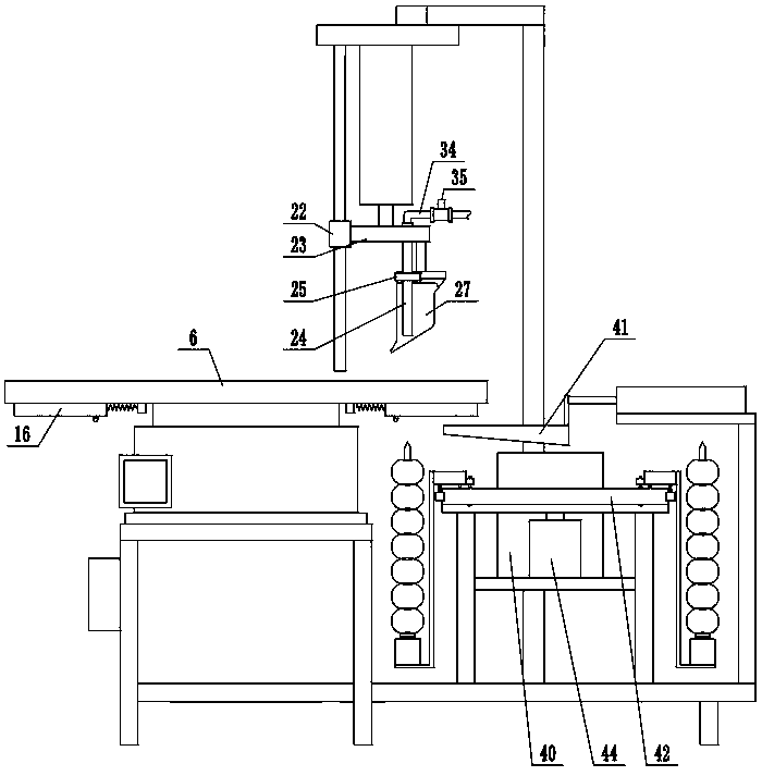 Automatic coring and stringing device for hawthorns