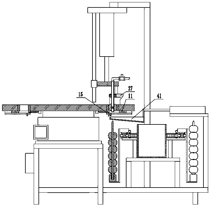 Automatic coring and stringing device for hawthorns