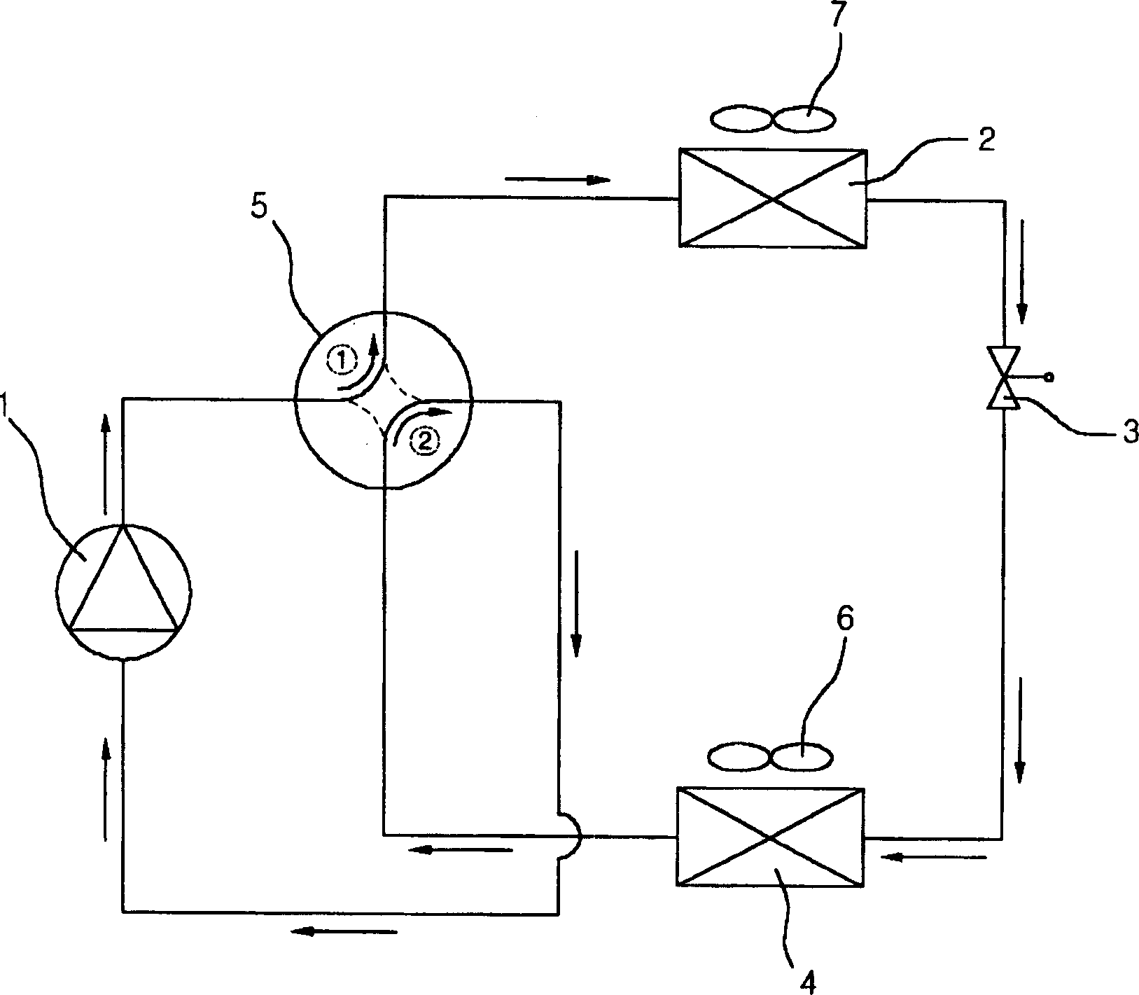 Air conditioner comprising heat exchanger and means for switching cooling cycle