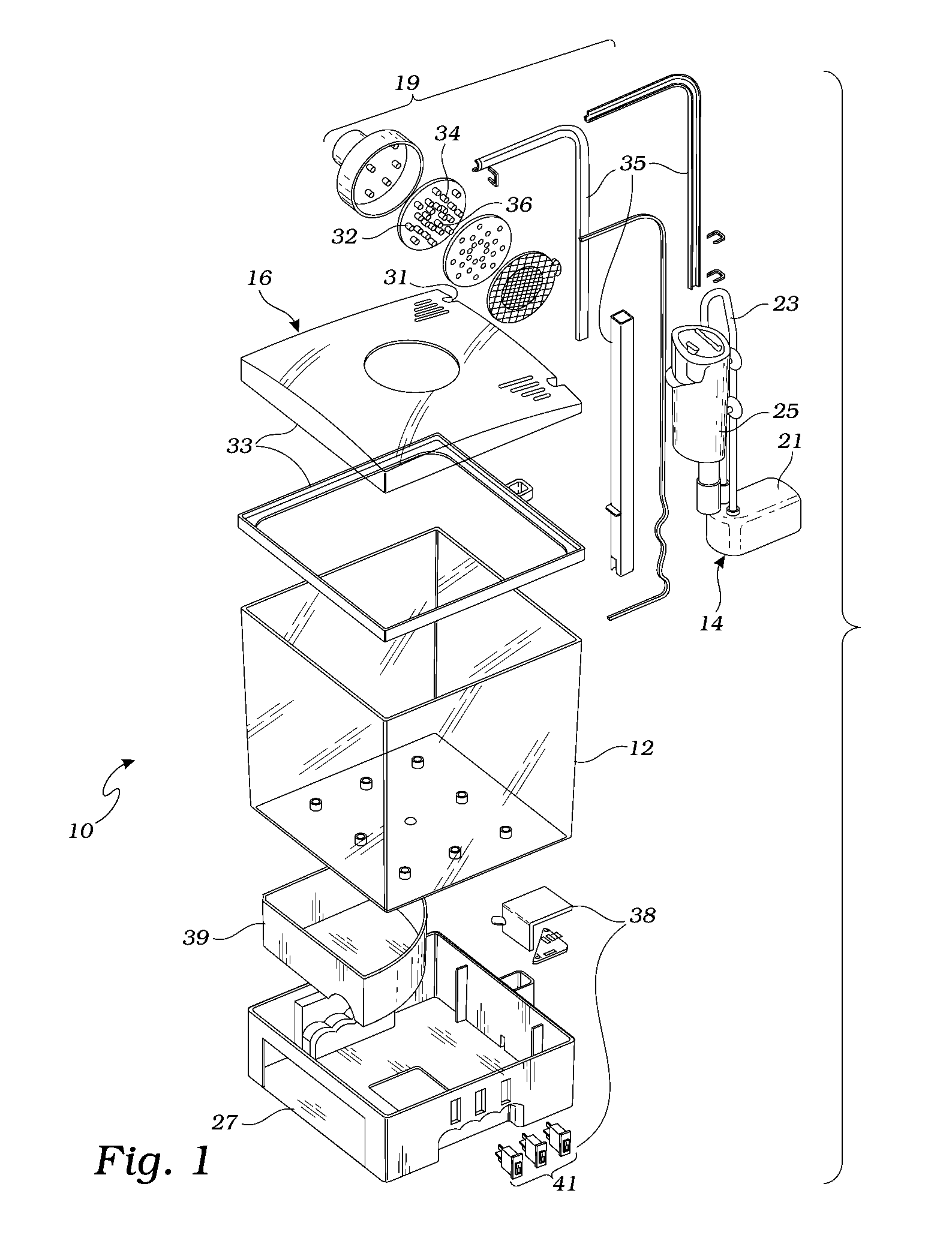 Aquarium with adjustable lighting