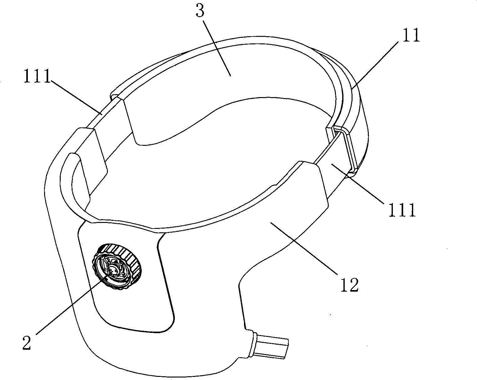 Head massager and helmet thereof