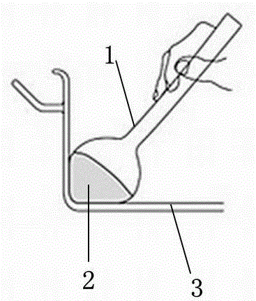 Deformable spoon