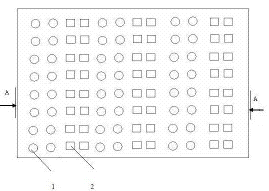 Manual tufting carpet with moisture absorption and moisture guide functions and weaving method of manual tufting carpet