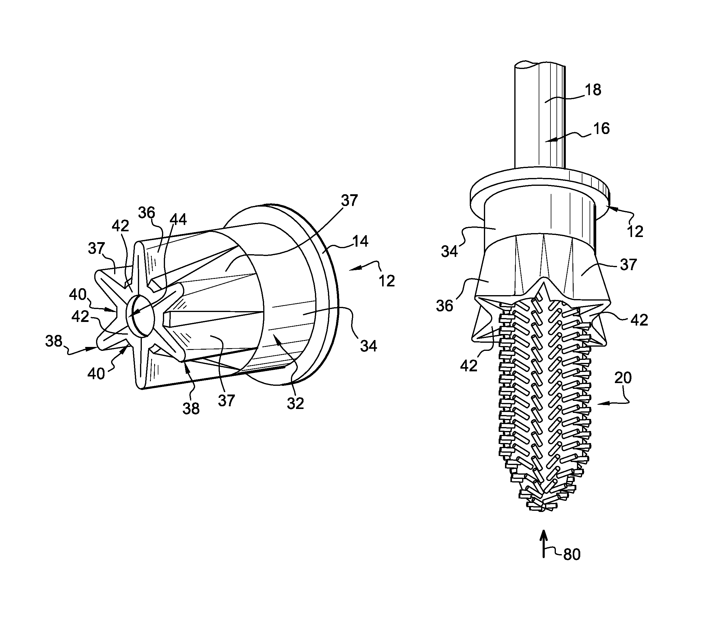 Makeup device including a wiper