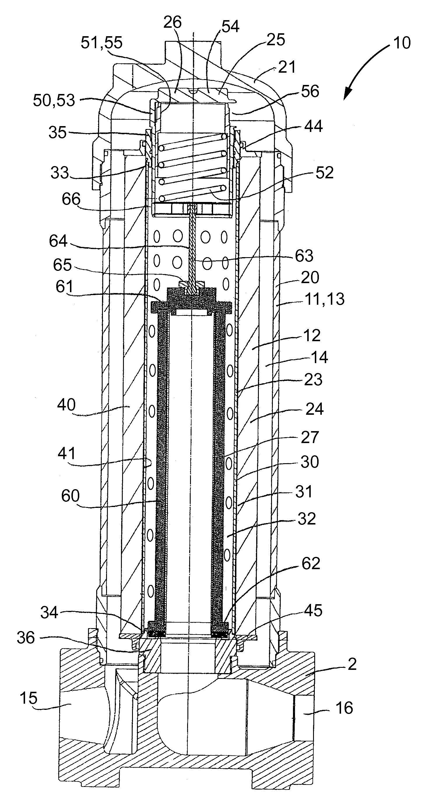 Filter arrangments and filter apparatuses which include filter arrangements