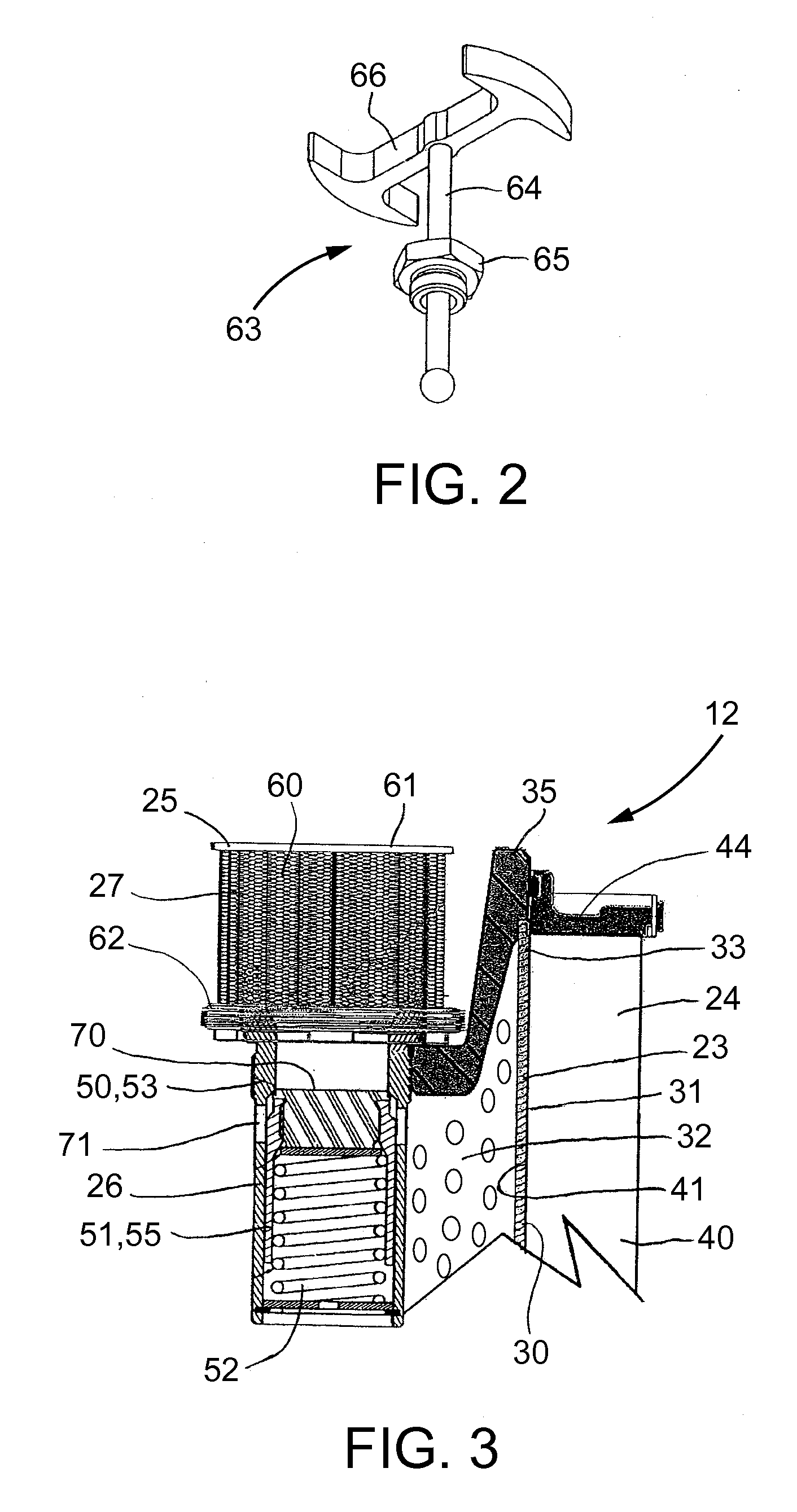 Filter arrangments and filter apparatuses which include filter arrangements