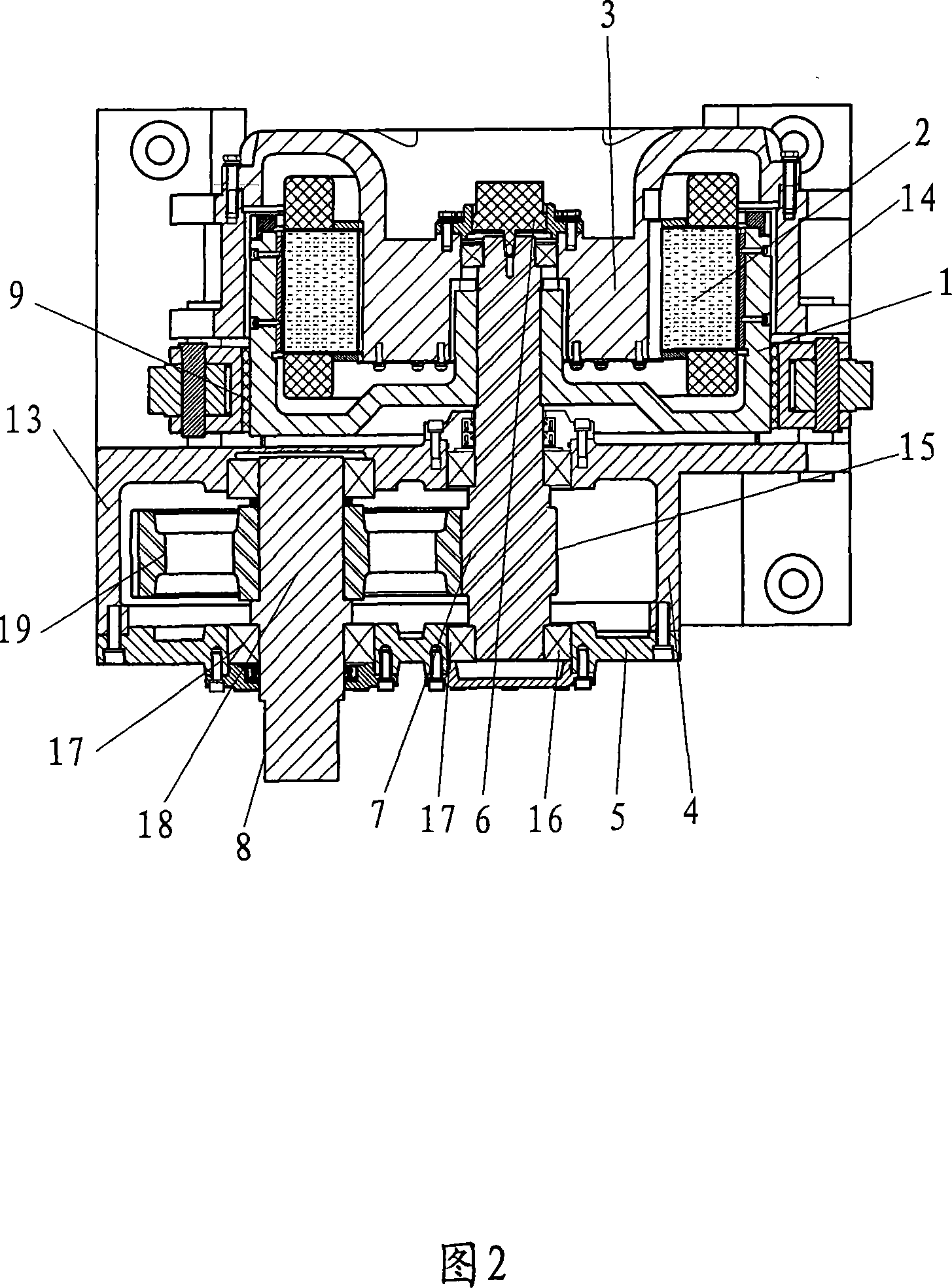 Permanent magnetic synchronous arm rest lift traction machine