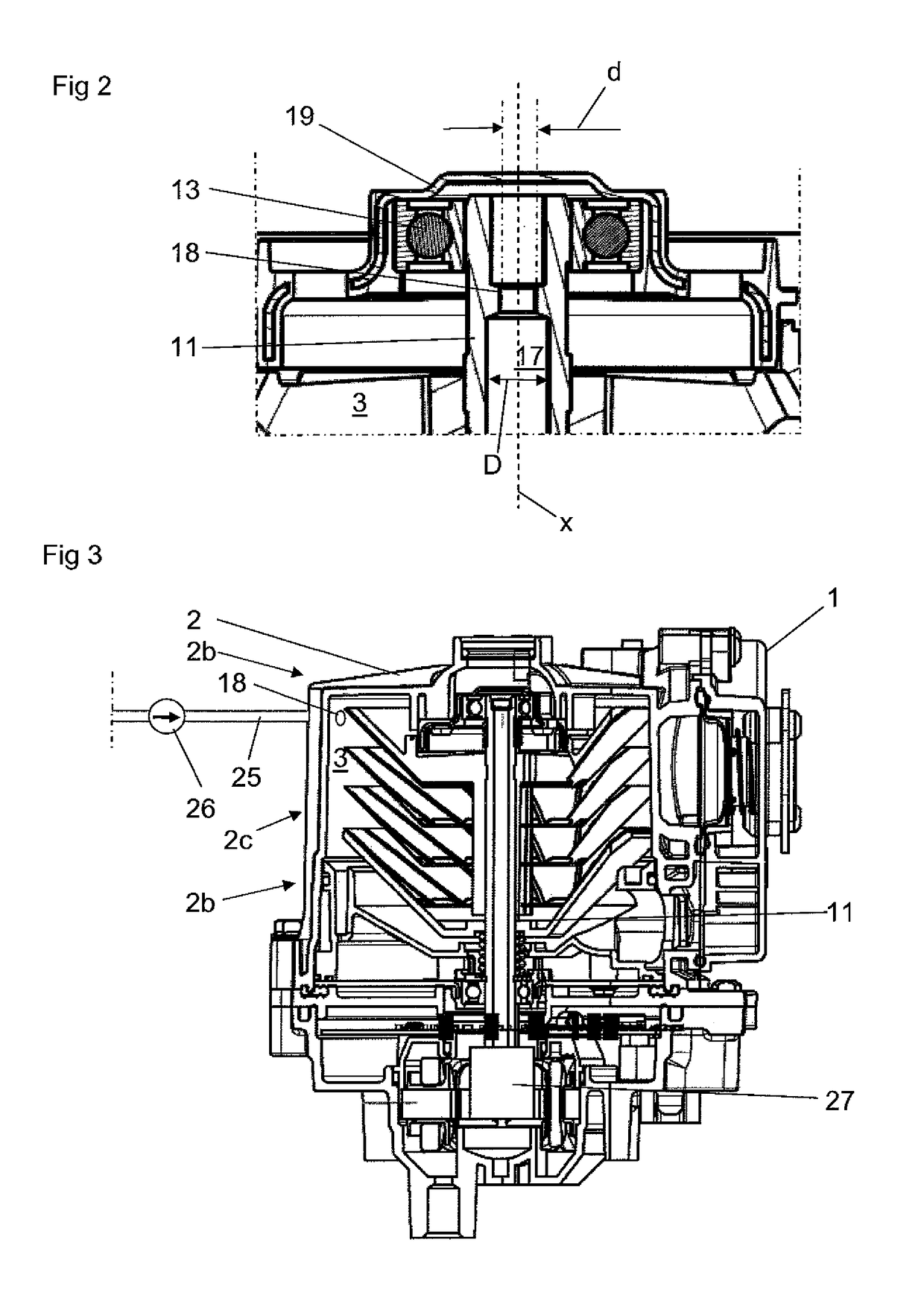 Centrifugal separator having oil coating on sidewalls