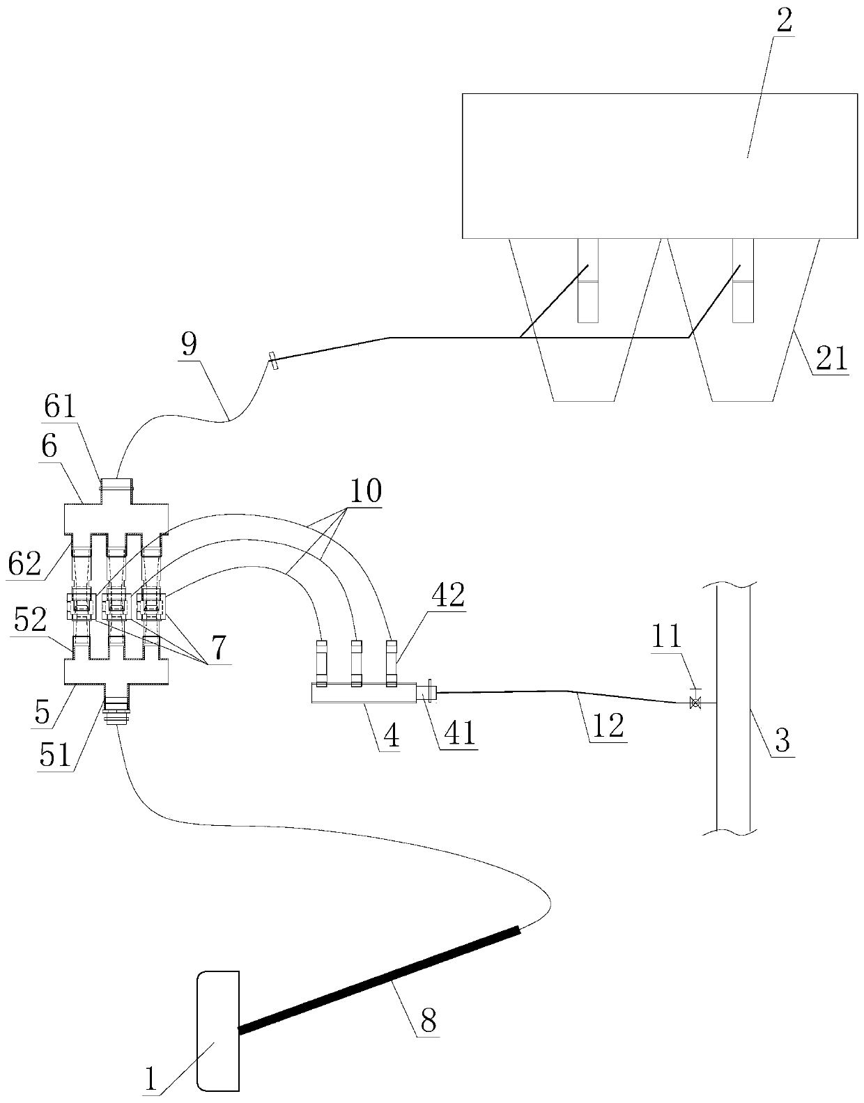 Cleaning device free of raised dust