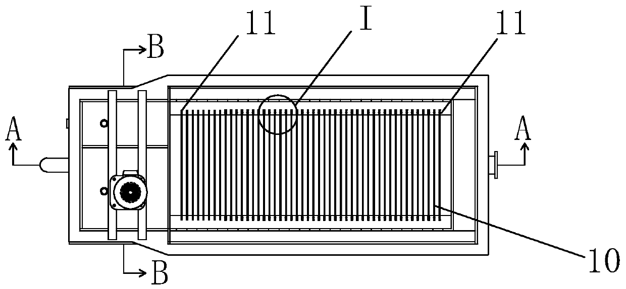 Electrochemical phosphorus removal device and phosphorus removal method