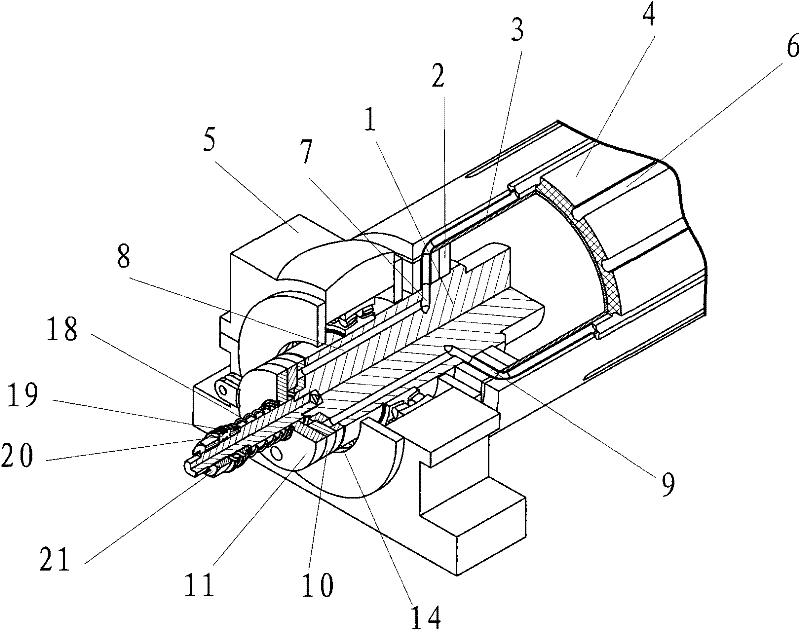 Vacuum pumping-type squeezing roller structure removing free water