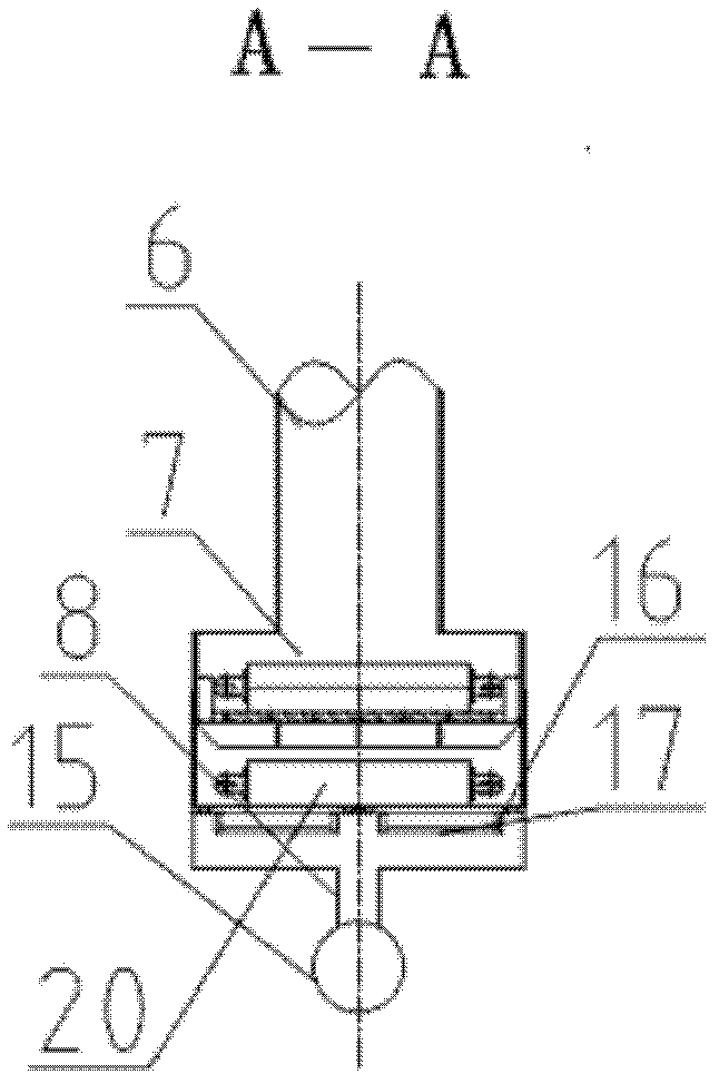 A two-stage air-water combined cooling scraper type cold slag conveyor