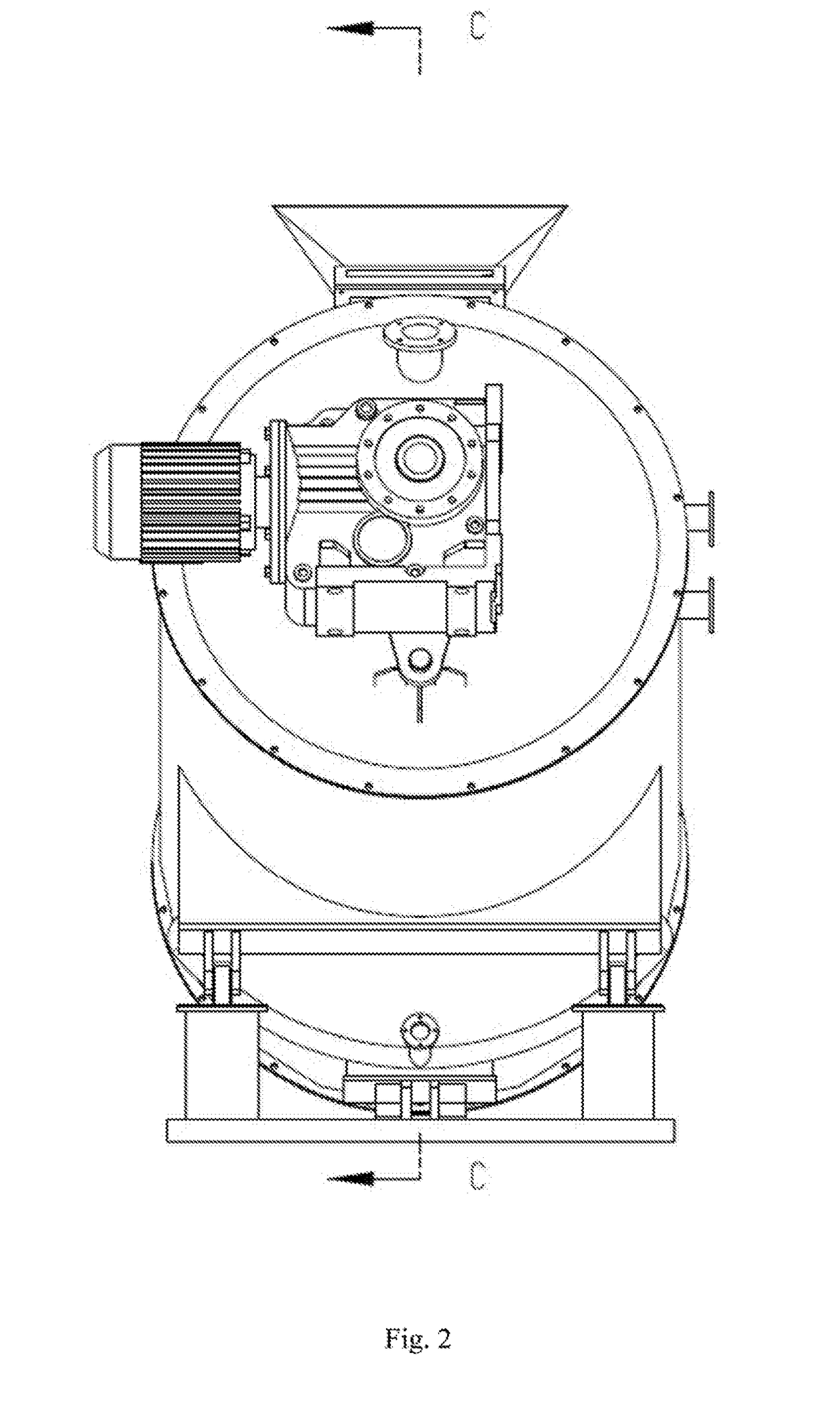 Inclined reactor of bottom gas-inlet type for aerobic fermentation and method for aerobic fermentation