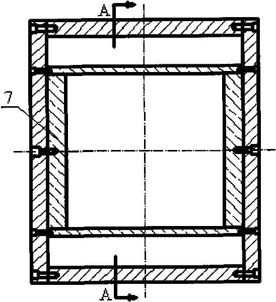 Large-scale direct shear apparatus between geo-technic synthetic materials and between geo-technic synthetic materials and earth